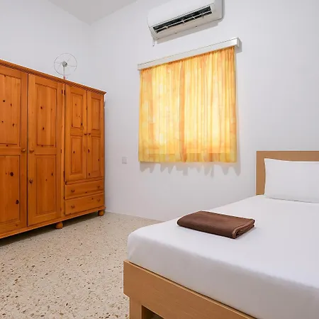 Well-equipped 4br Flat In Peaceful - Gv