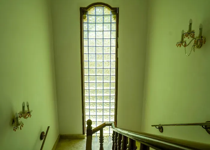 Lejlighed Well-equipped 4br Flat In Peaceful - Gv