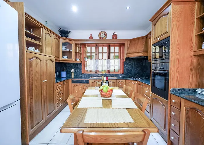 Lejlighed Well-equipped 4br Flat In Peaceful - Gv